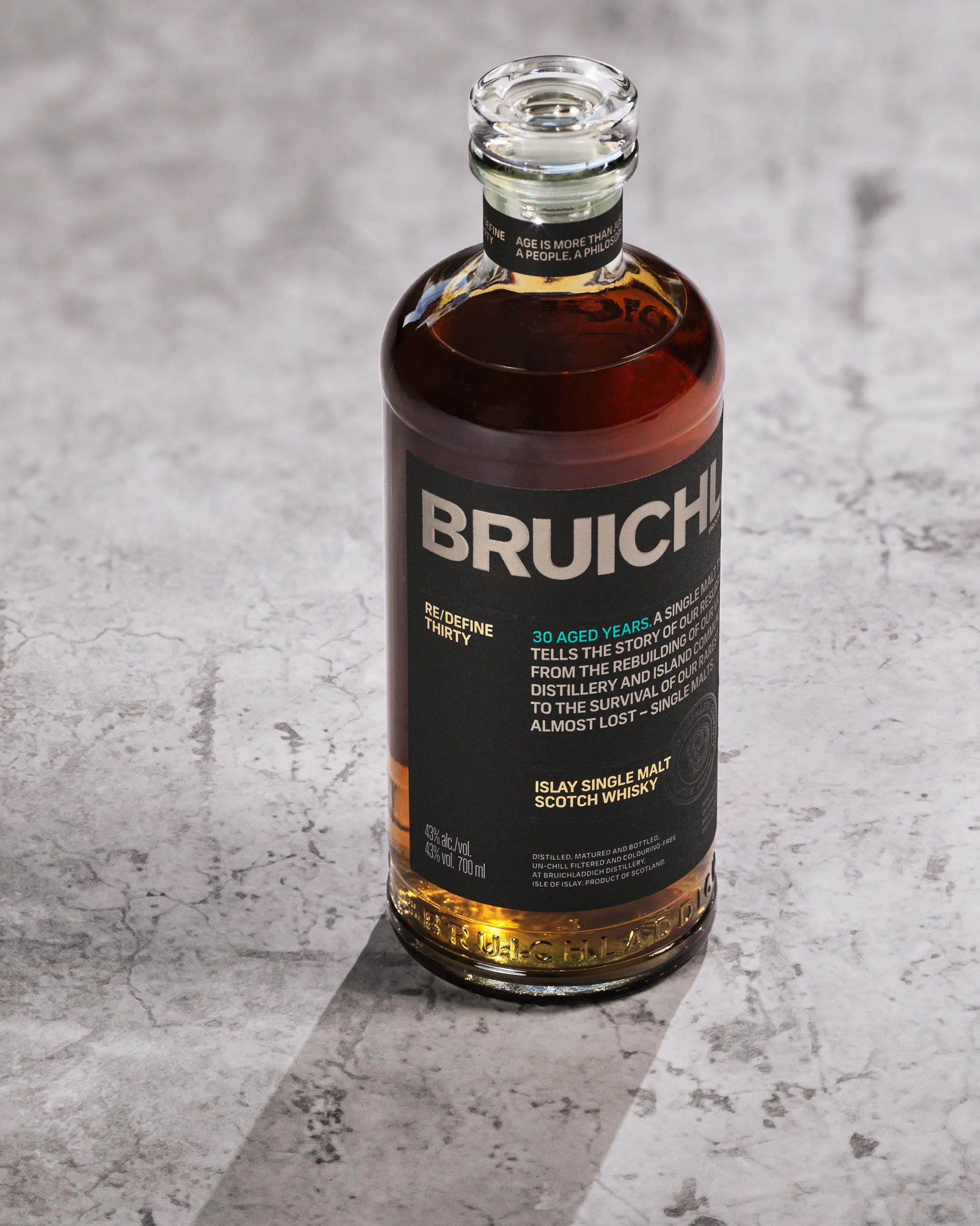 Bruichladdich 30-Year-Old Islay Single Malt Whisky, 43% - Image 2